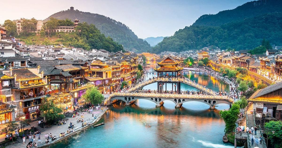 Top 10 Địa Điểm Du Lịch Trung Quốc Mùa Xuân Đẹp Như Tranh Vẽ - Điểm đến Blog Post